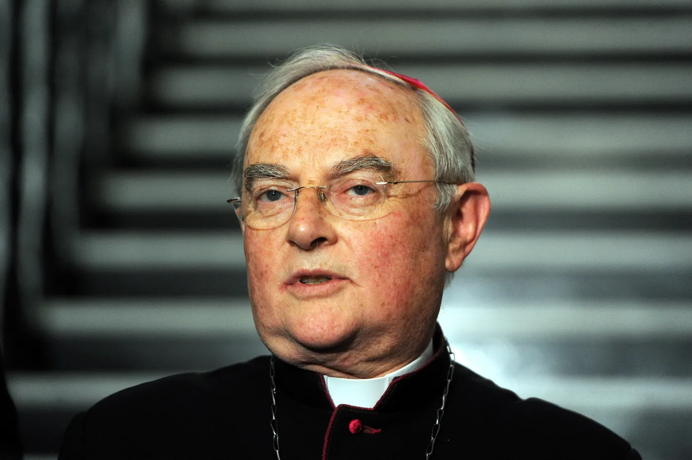 Abp Hoser o konflikcie w Jasienicy. "To nie tak jak przedstawiają media"