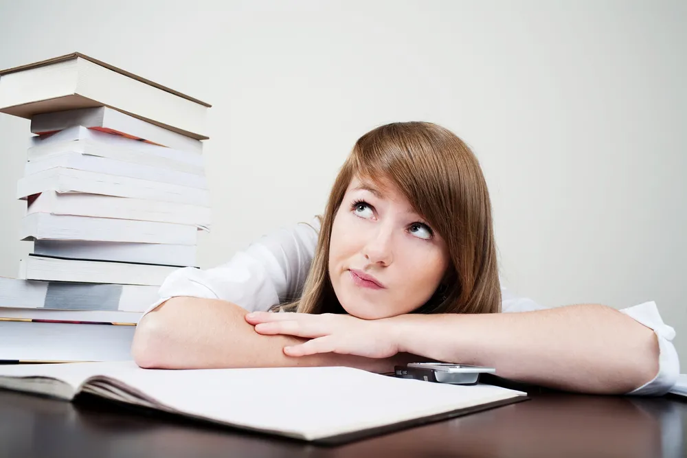 Dziewczyna z książkami