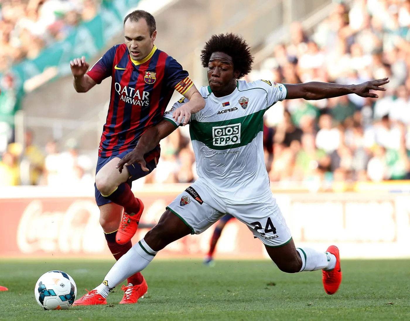 Andres Iniesta (z lewej)