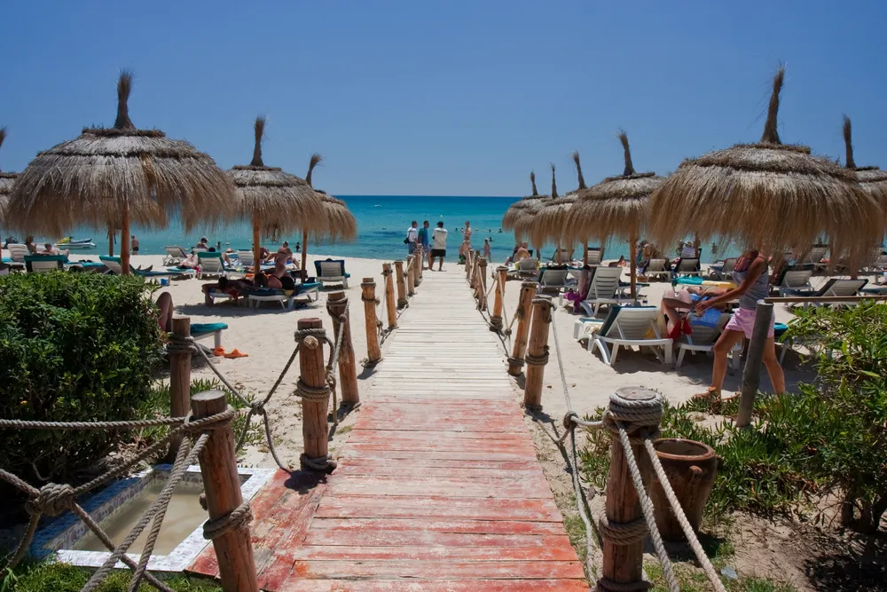 3525589-tunezja-plaza-w-sousse.jpg
