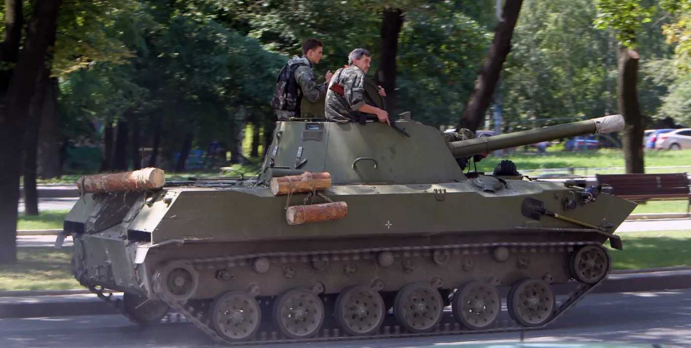 Na Ukrainie wrze. Regularna wojna o Debalcewo, ostrzał Gorłówki [ATUALIZACJA]