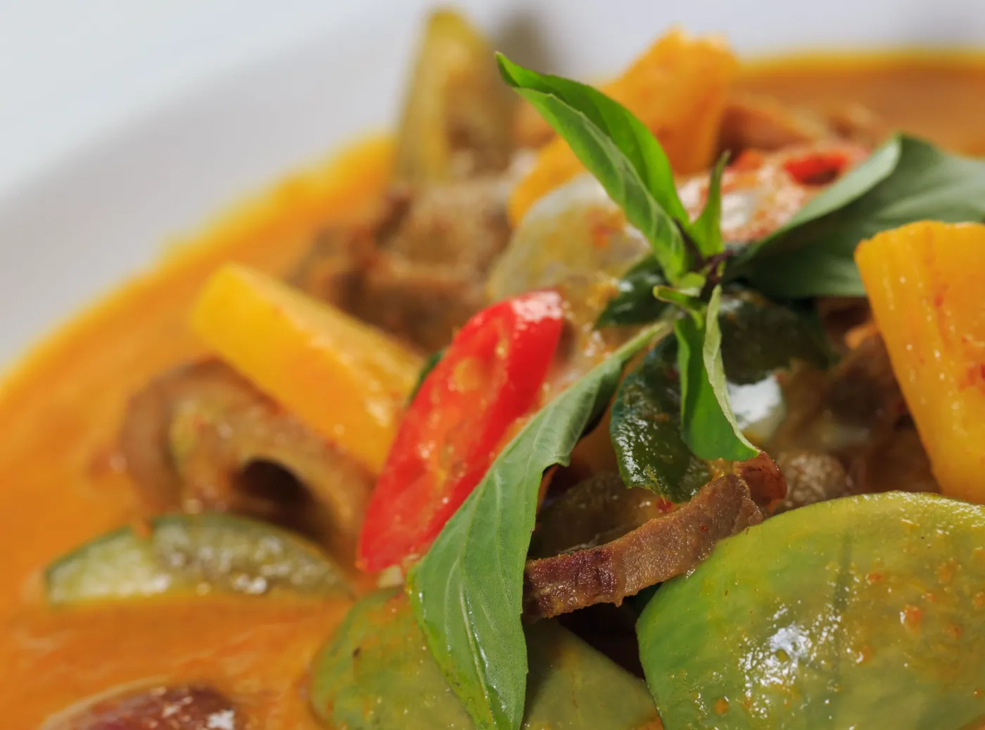 Mięso i warzywa curry