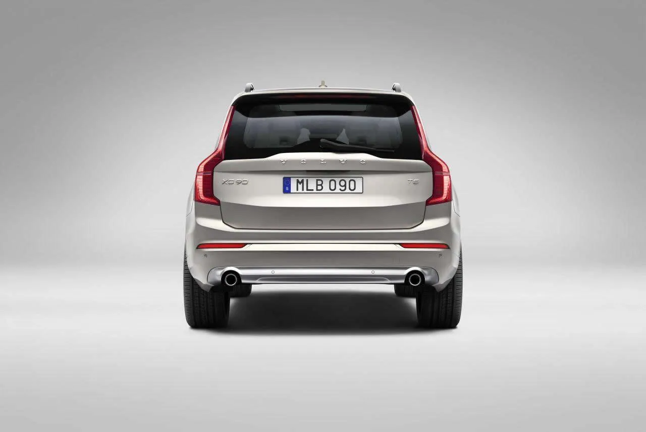 6719044-volvo-xc90-new-2016-17.jpg