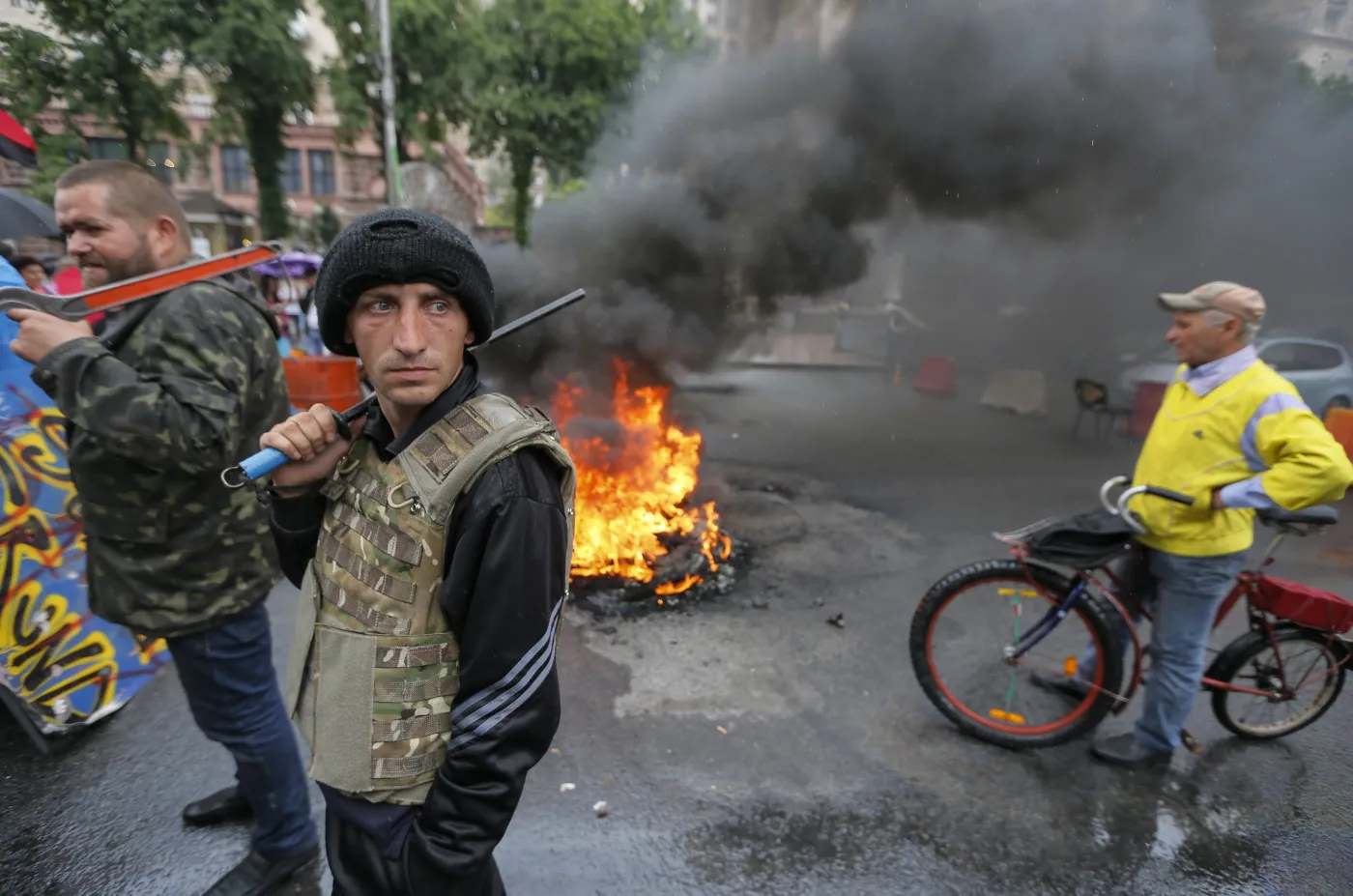 Walki na Ukrainie trwają. Żywe tarcze i ciężka broń maszynowa w Ługańsku