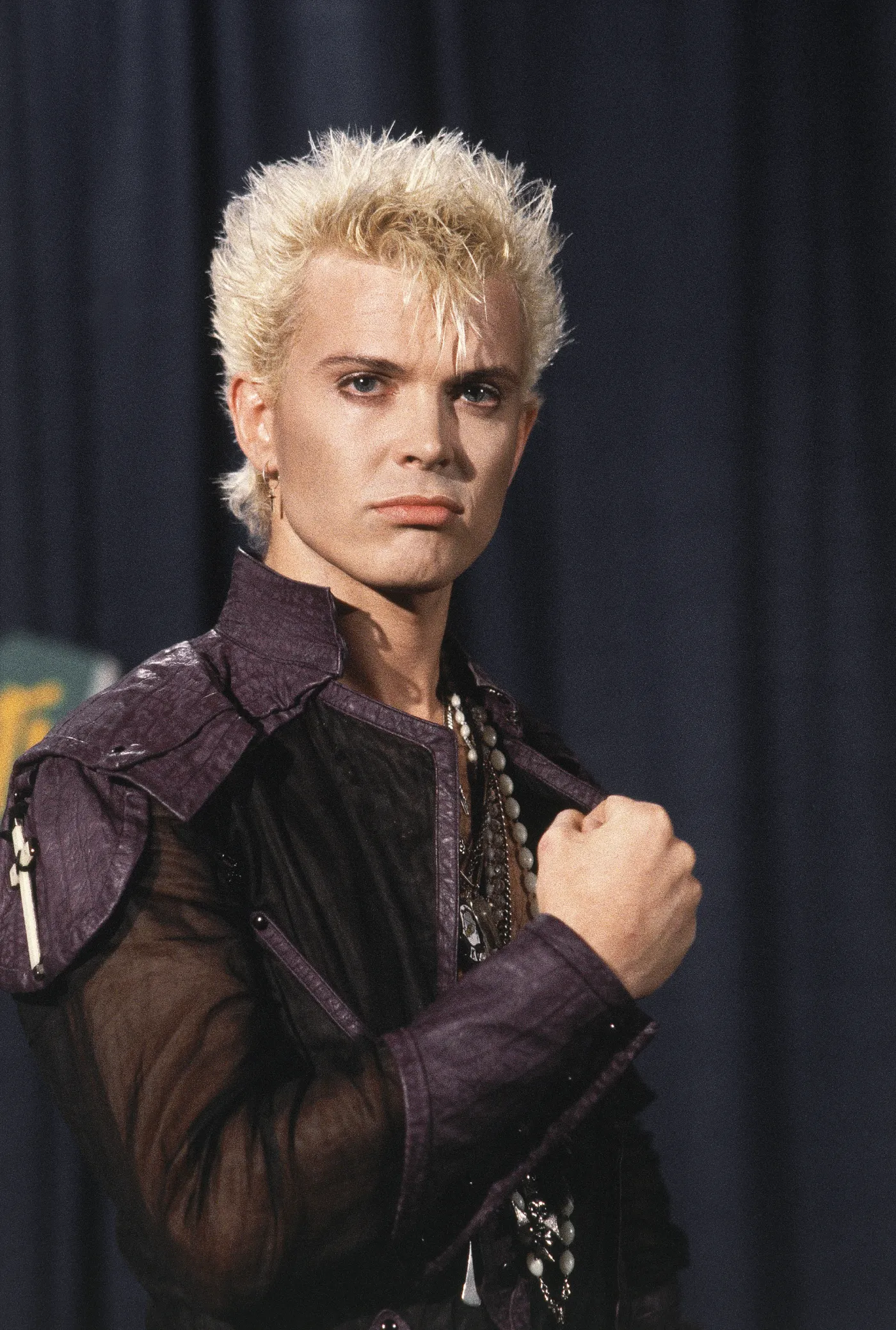 6451103-billy-idol-w-1984-roku.jpg