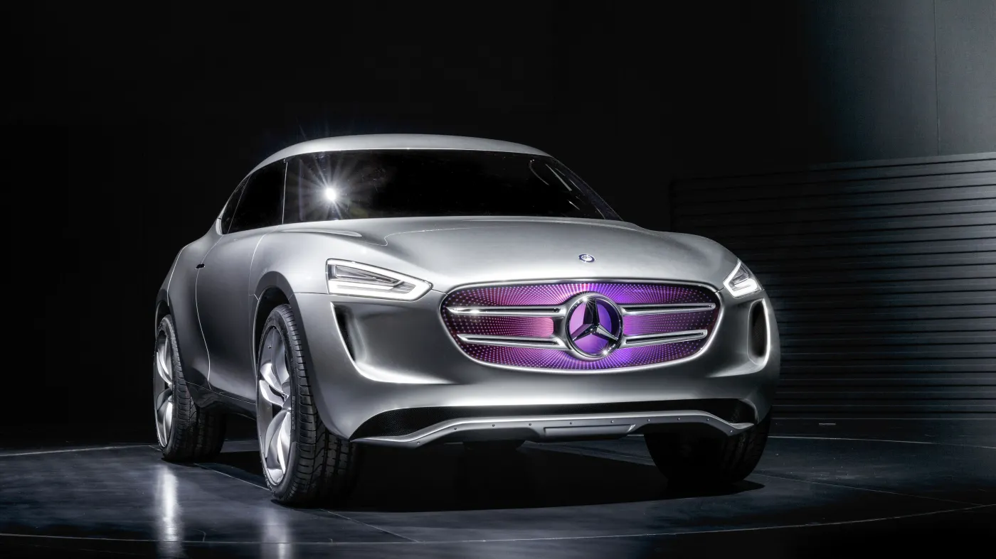 7045891-mercedes-vision-g-code.jpg