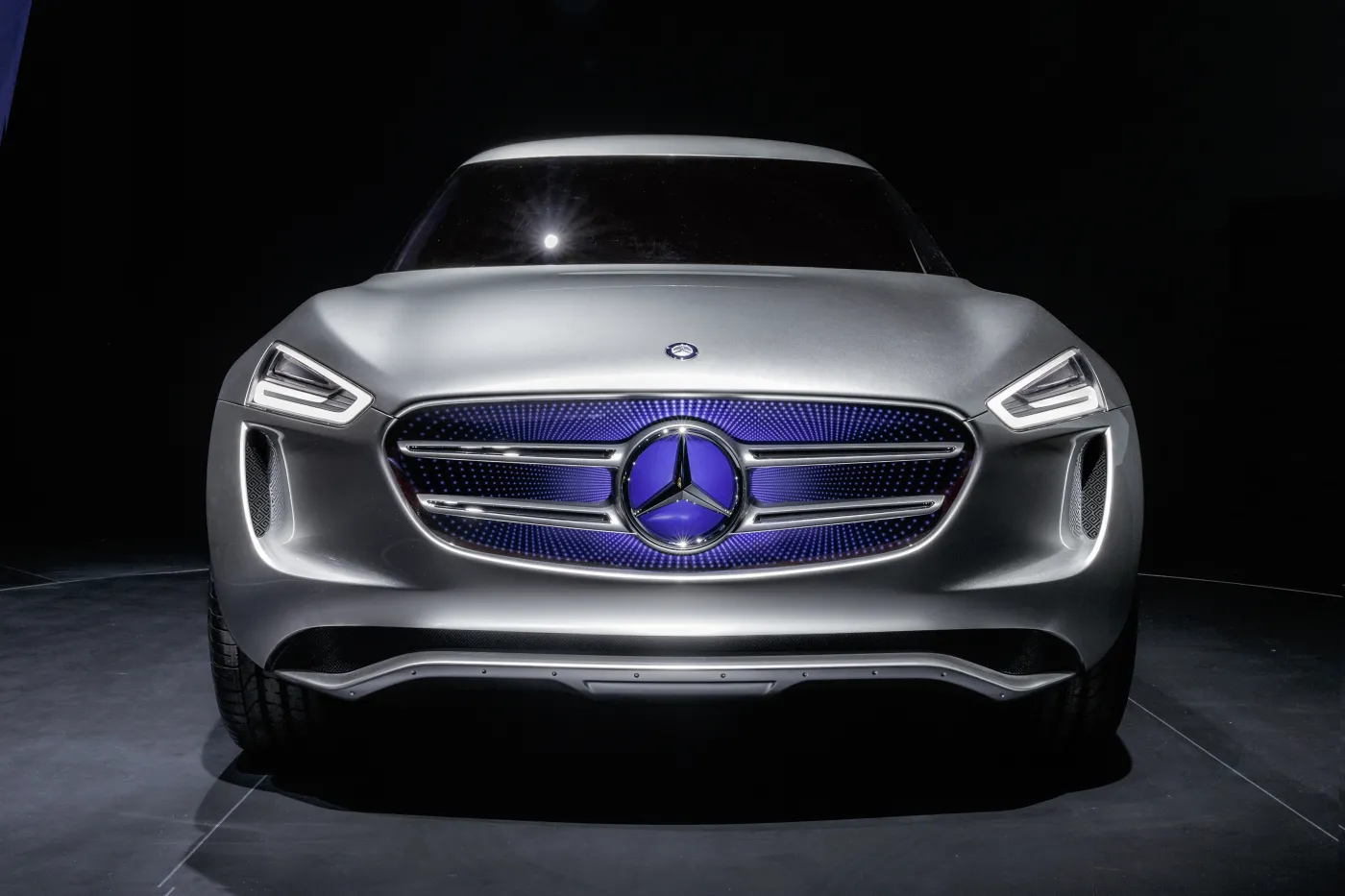 7045920-mercedes-vision-g-code.jpg