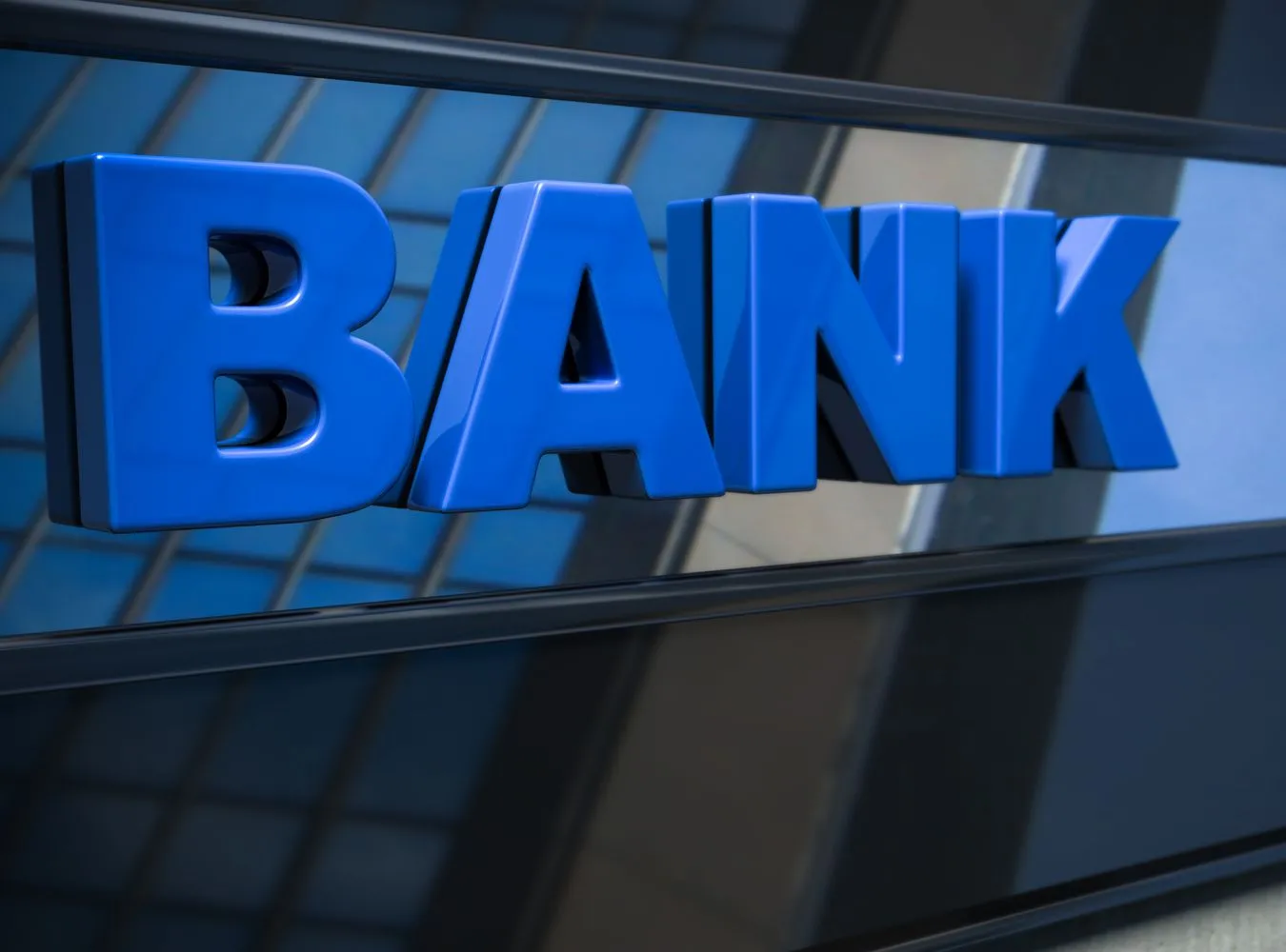 Polskie banki muszą być bardziej przyjazne dla ludzi