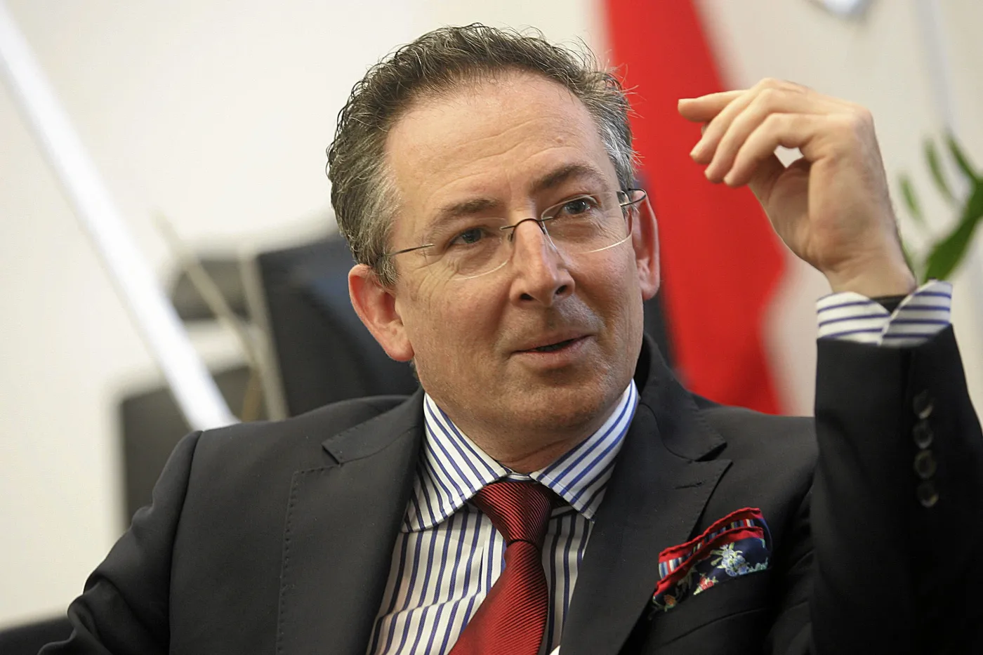 Sienkiewicz rezygnuje z polityki. Rzeczniczka rządu: Umotywował to nagonką