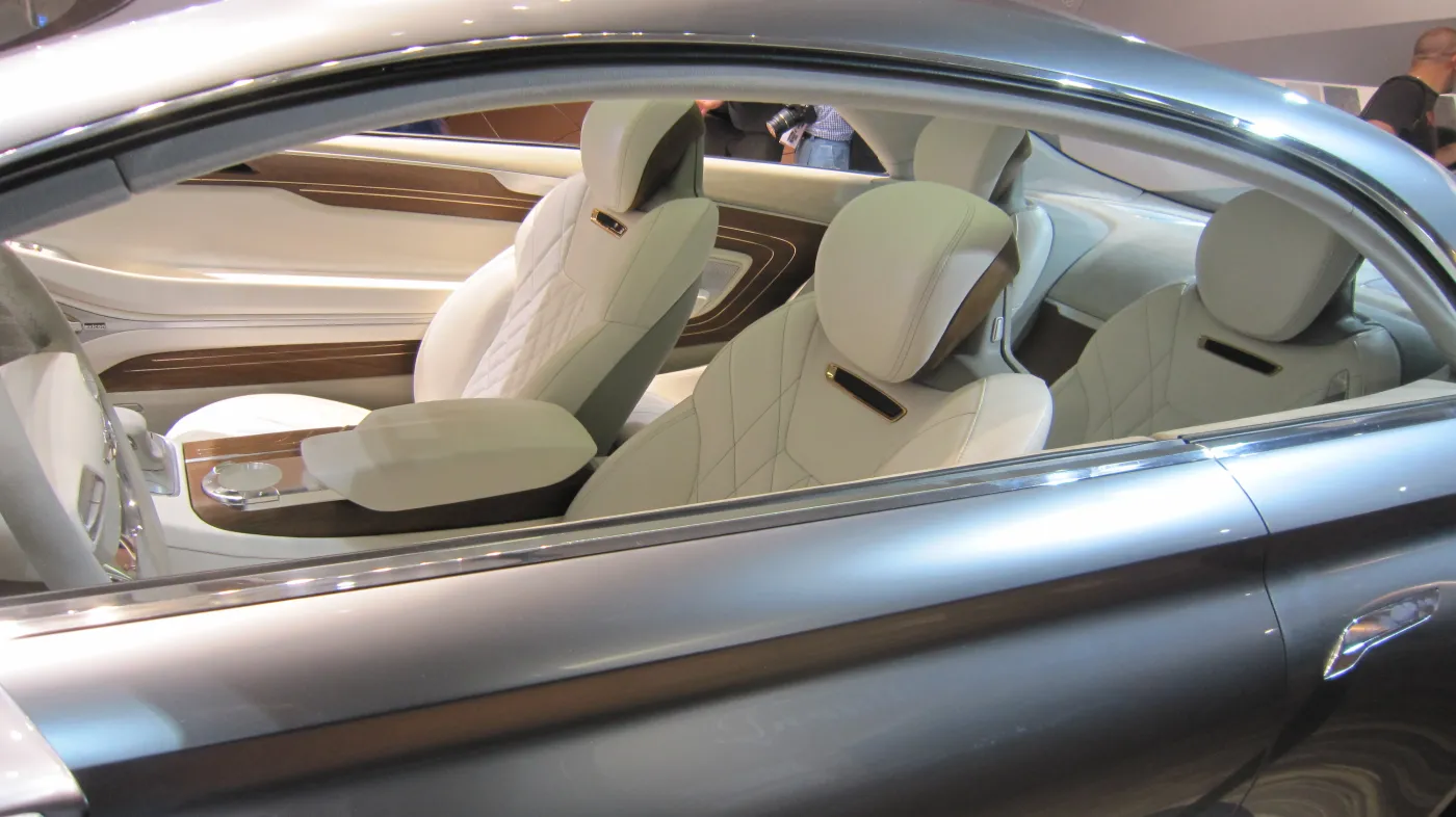 8263361-hyundai-vision-g-coupe.jpg