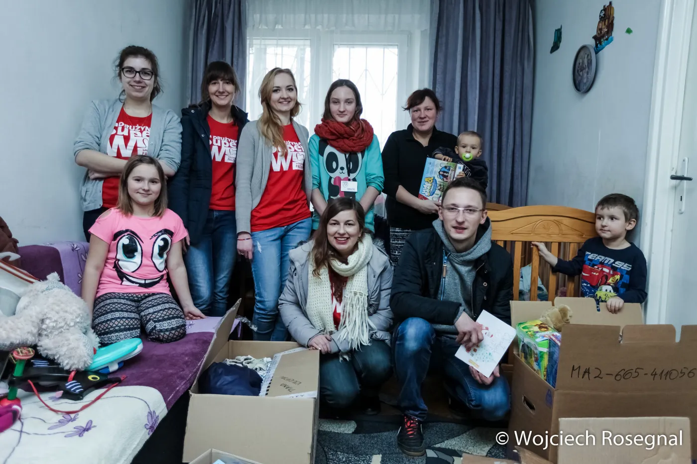 8452989-szlachetna-paczka-fot.jpg