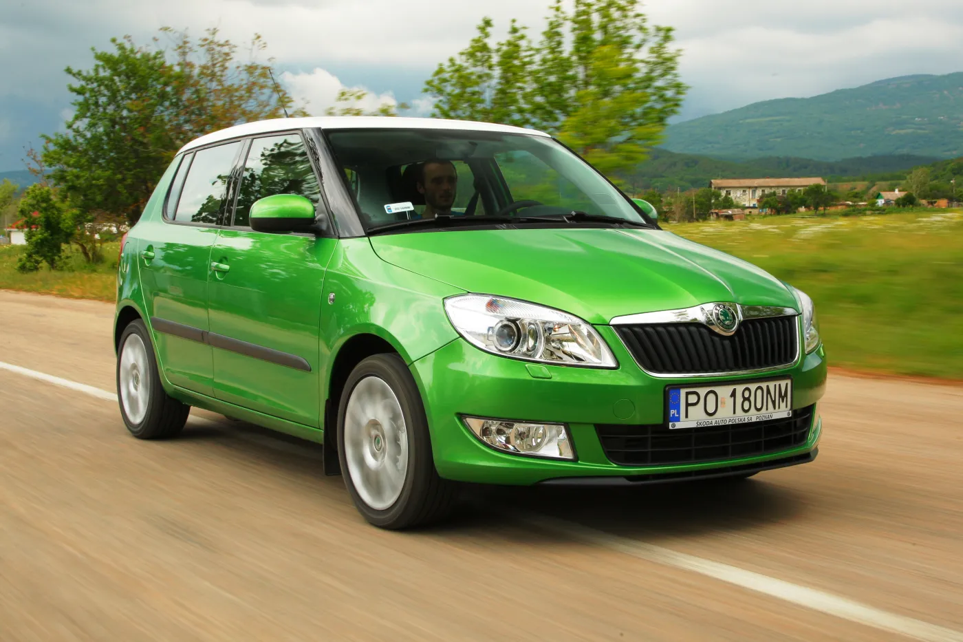 7029673-fabia-facelifting-main.jpg