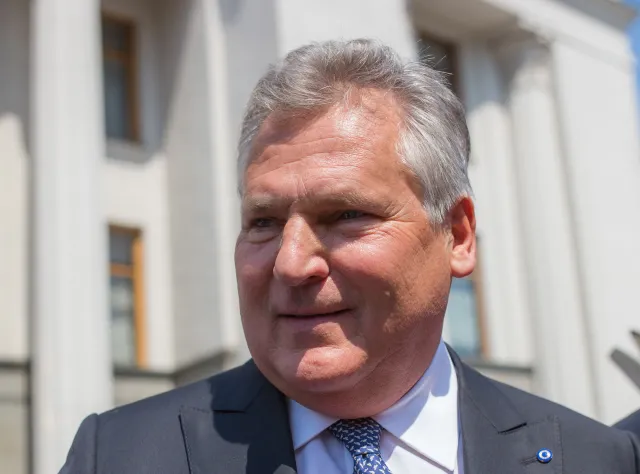 Kwaśniewski na podsłuchu CBA? Kulisy tajnej operacji "Krystyna"