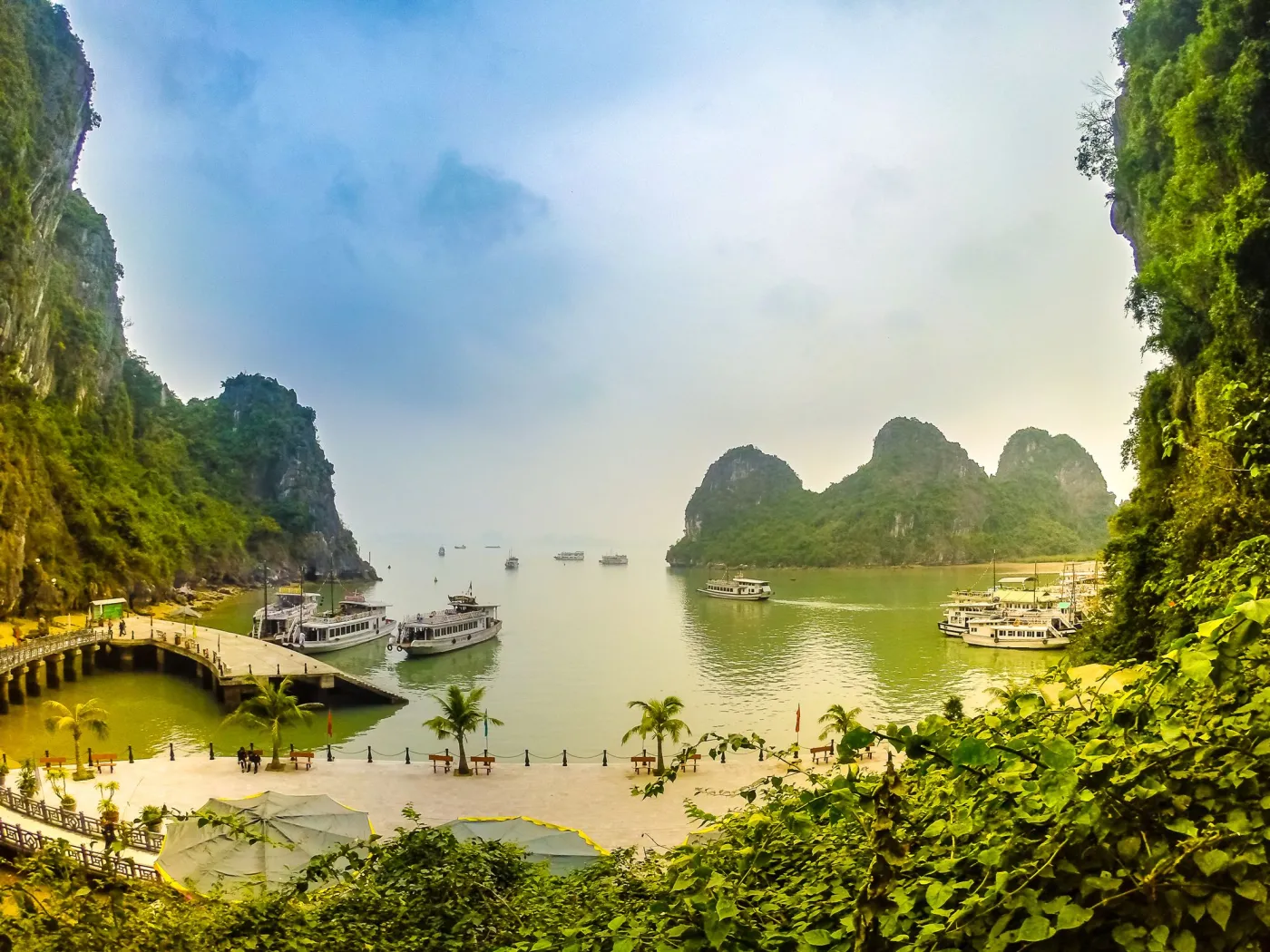 Zatoka Ha Long, Wietnam
