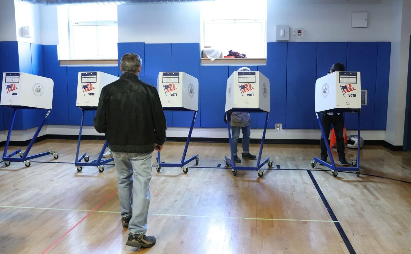 USA: Trump i Clinton wygrali prawybory w stanie Nowy Jork