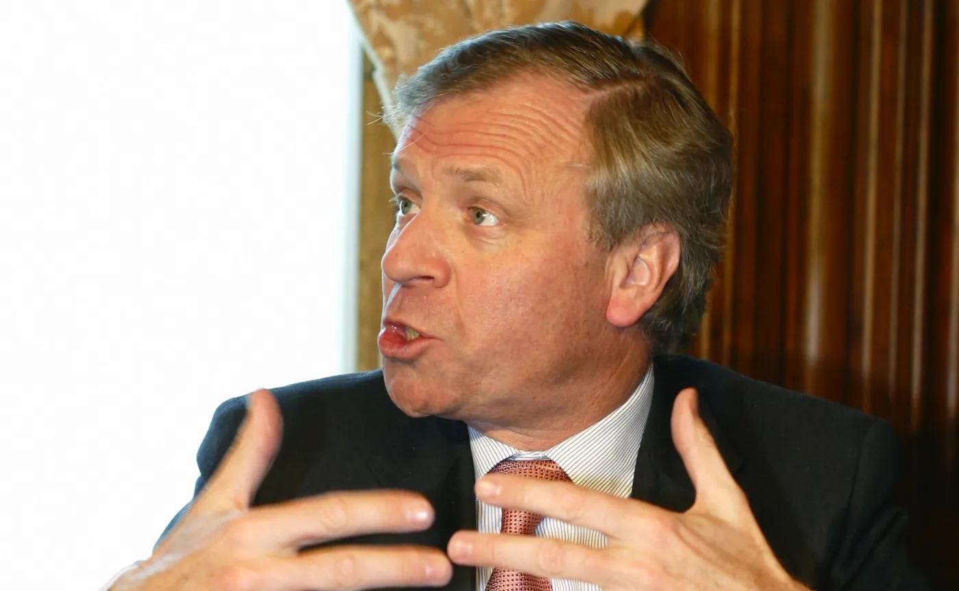  Jaap de Hoop Scheffer