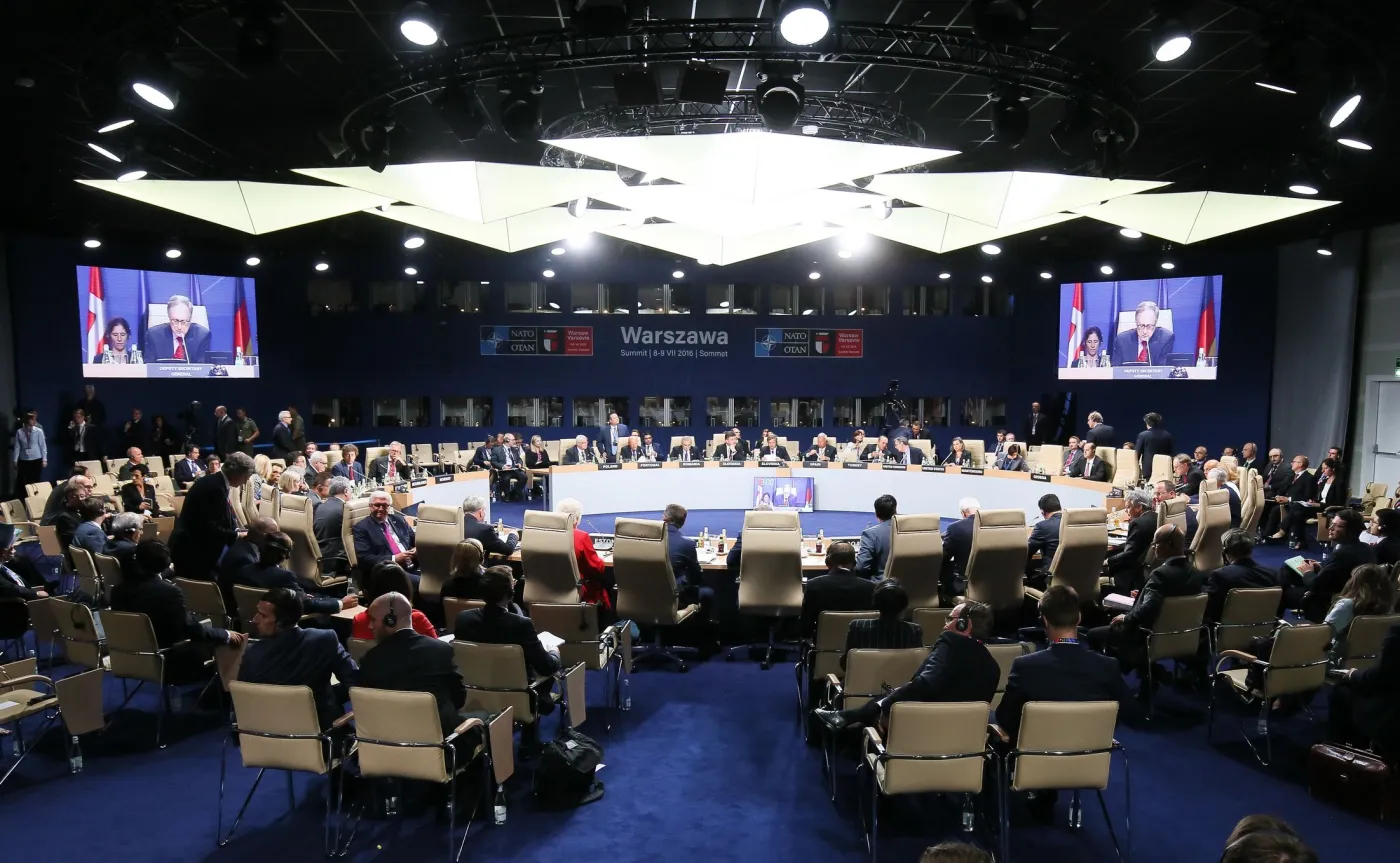 "Demonstracja jedności NATO" vs. "Pułapka zastawiona na Rosję". Eksperci o szczycie