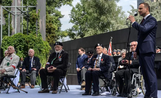 Powstanie Warszawskie było błędem? Prezydent Duda: Niech wątpiący udowodnią, że bez niego byłaby dziś wolna Polska
