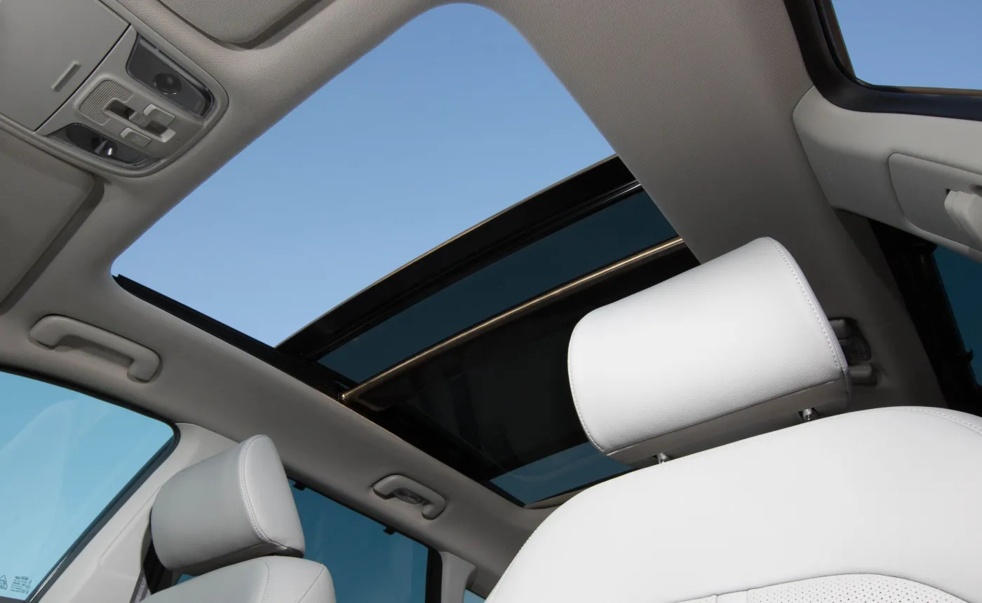 9372983-kia-optima-sportswagon.jpg