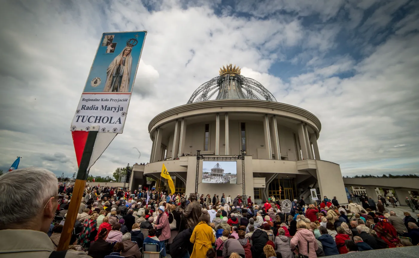 Konsekracja kościoła pw. Najświętszej Maryi Panny Gwiazdy Nowej Ewangelizacji i św. Jana Pawła II 