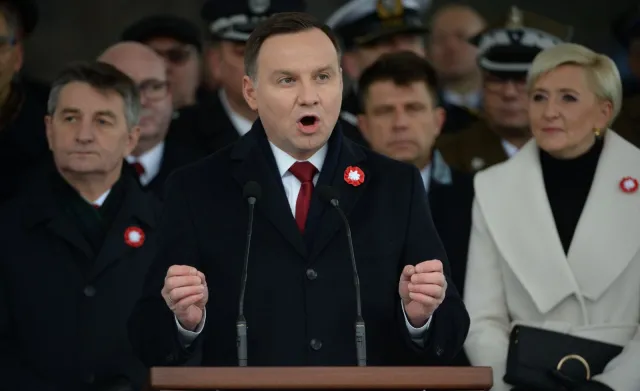 Politycy o apelu prezydenta ws. obchodów 100. rocznicy odzyskania niepodległości. "Jedności nie da się zadekretować ustawą"