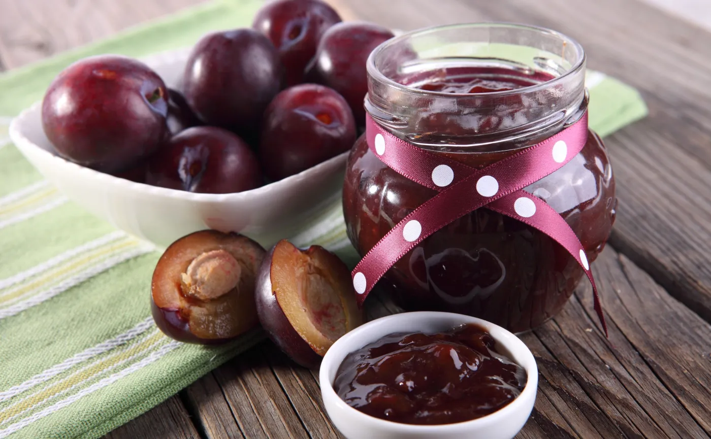Śliwki i dżem śliwkowy