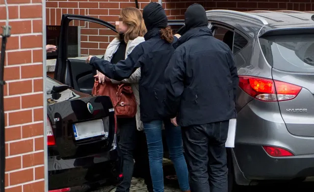 Urzędniczka od 38 milionów złotych przyznała się do winy. Chodzi o aferę reprywatyzacyjną