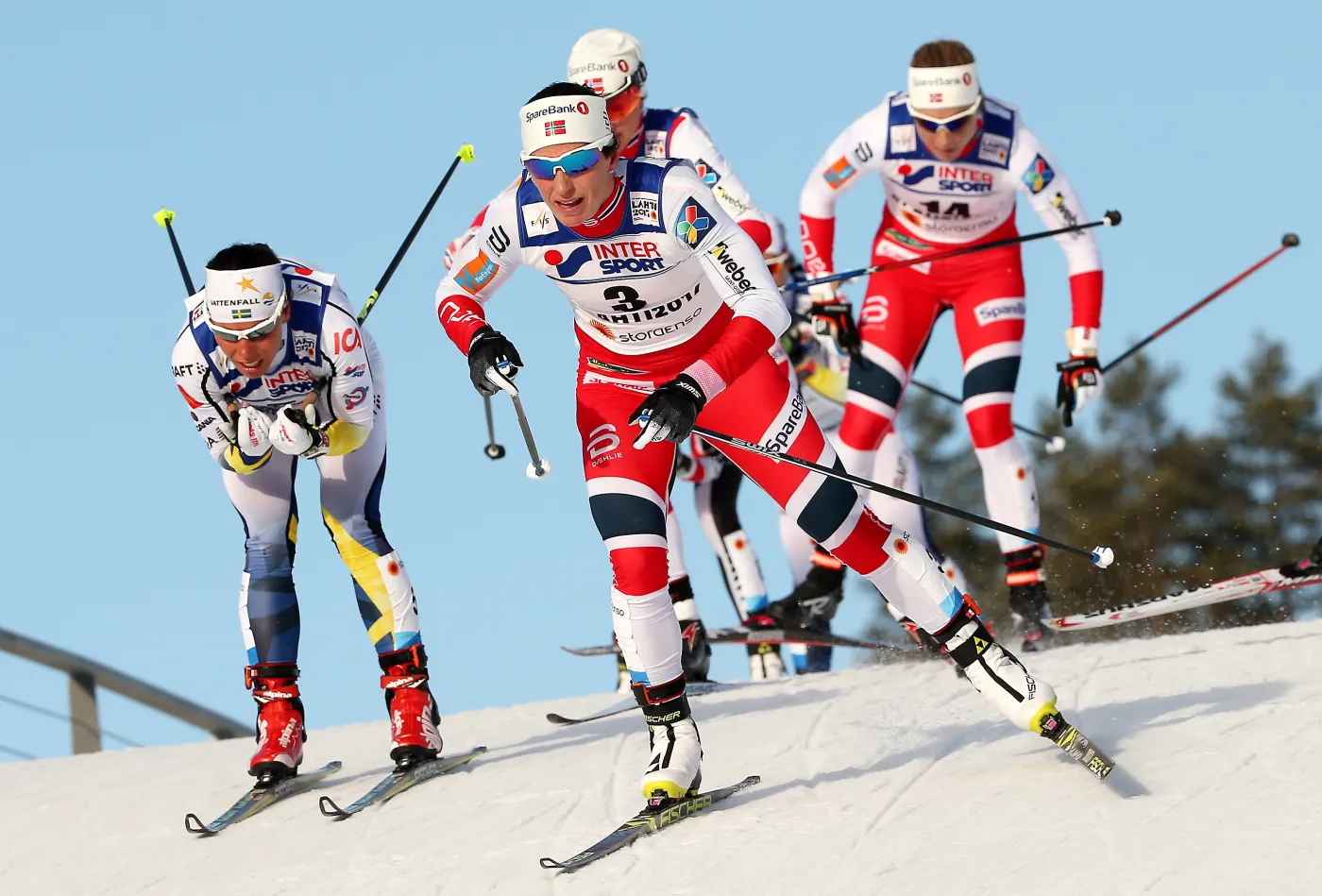 Marit Bjoergen (w środku)