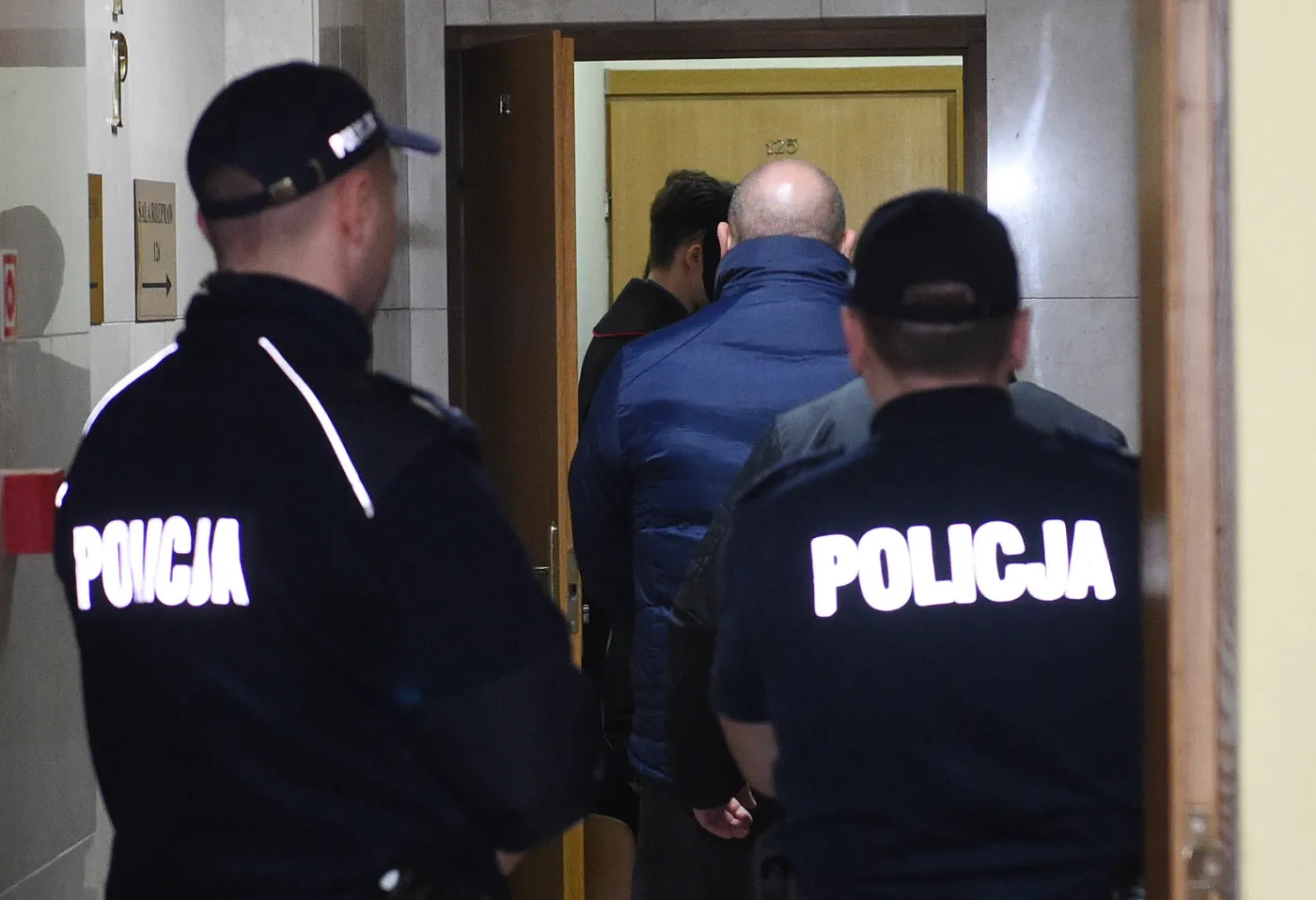 Hoss w drodze do sądu