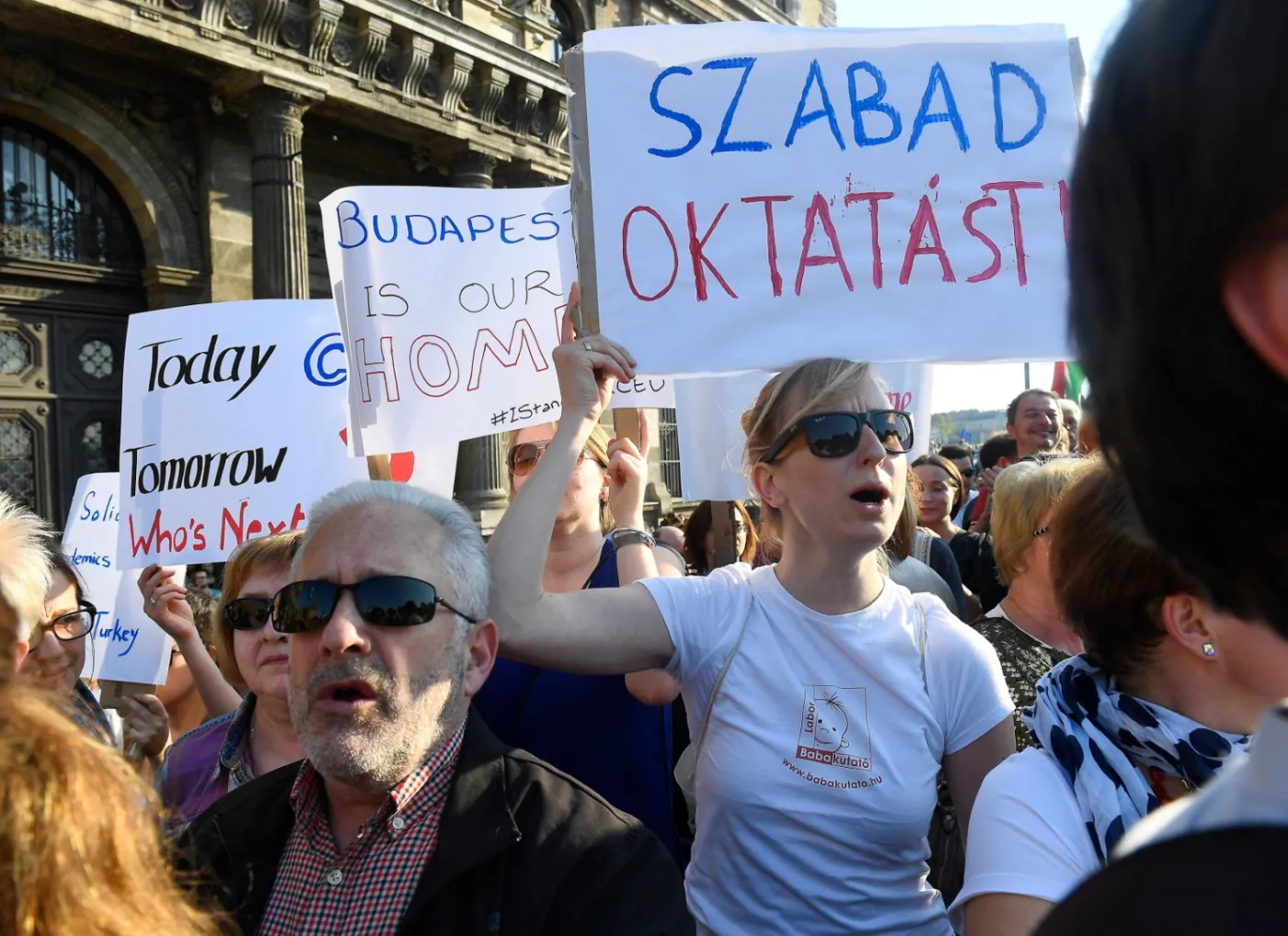 10028895-protest-w-budapeszcie.jpg
