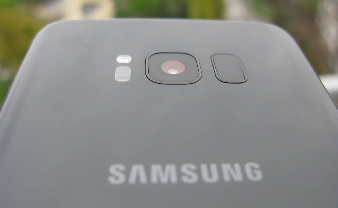10126930-samsung-galaxy-s8-plus.jpg