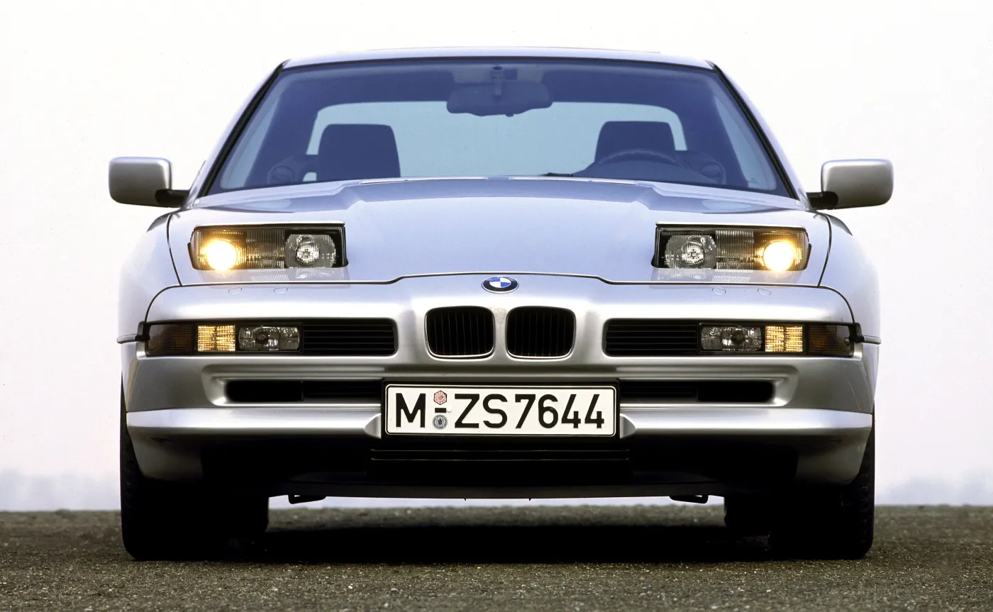 10137624-bmw-850i-e31-1989-rok.jpg