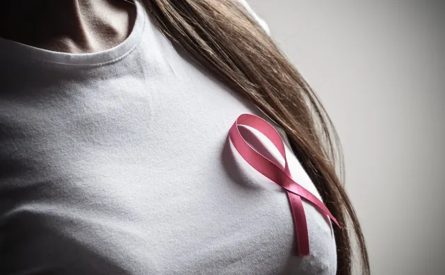 Wzrasta liczba zgonów z powodu rozsianego raka piersi [DANE Z RAPORTU]
