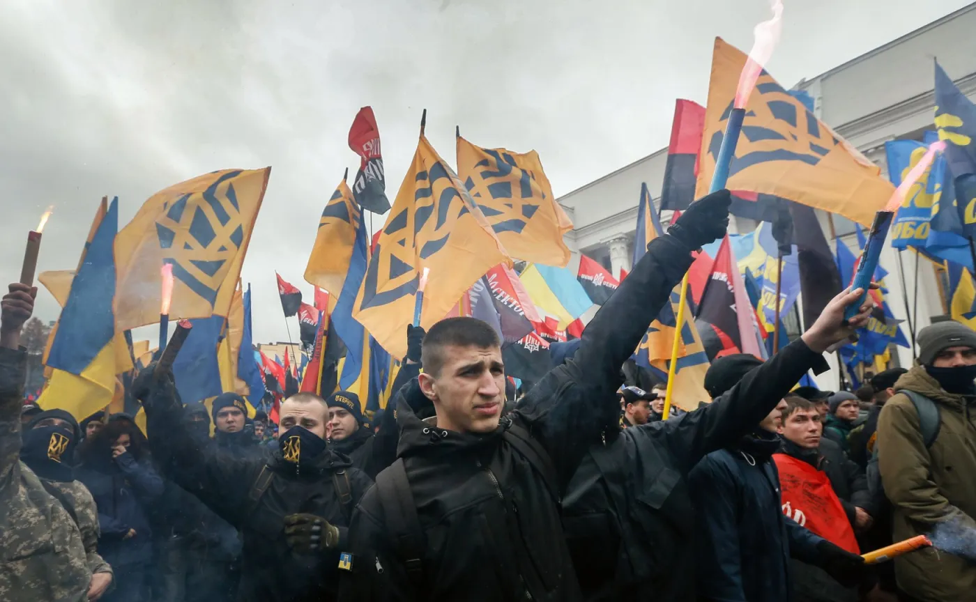 9906471-nacjonalisci-w-kijowie.jpg
