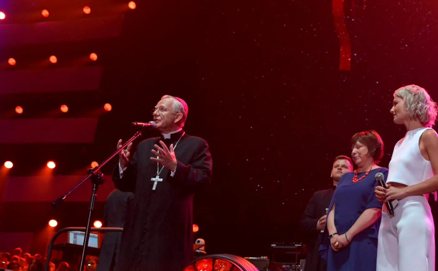 Metropolita krakowski: Ofiary Powstania domagają się od nas odpowiedzialności za Ojczyznę