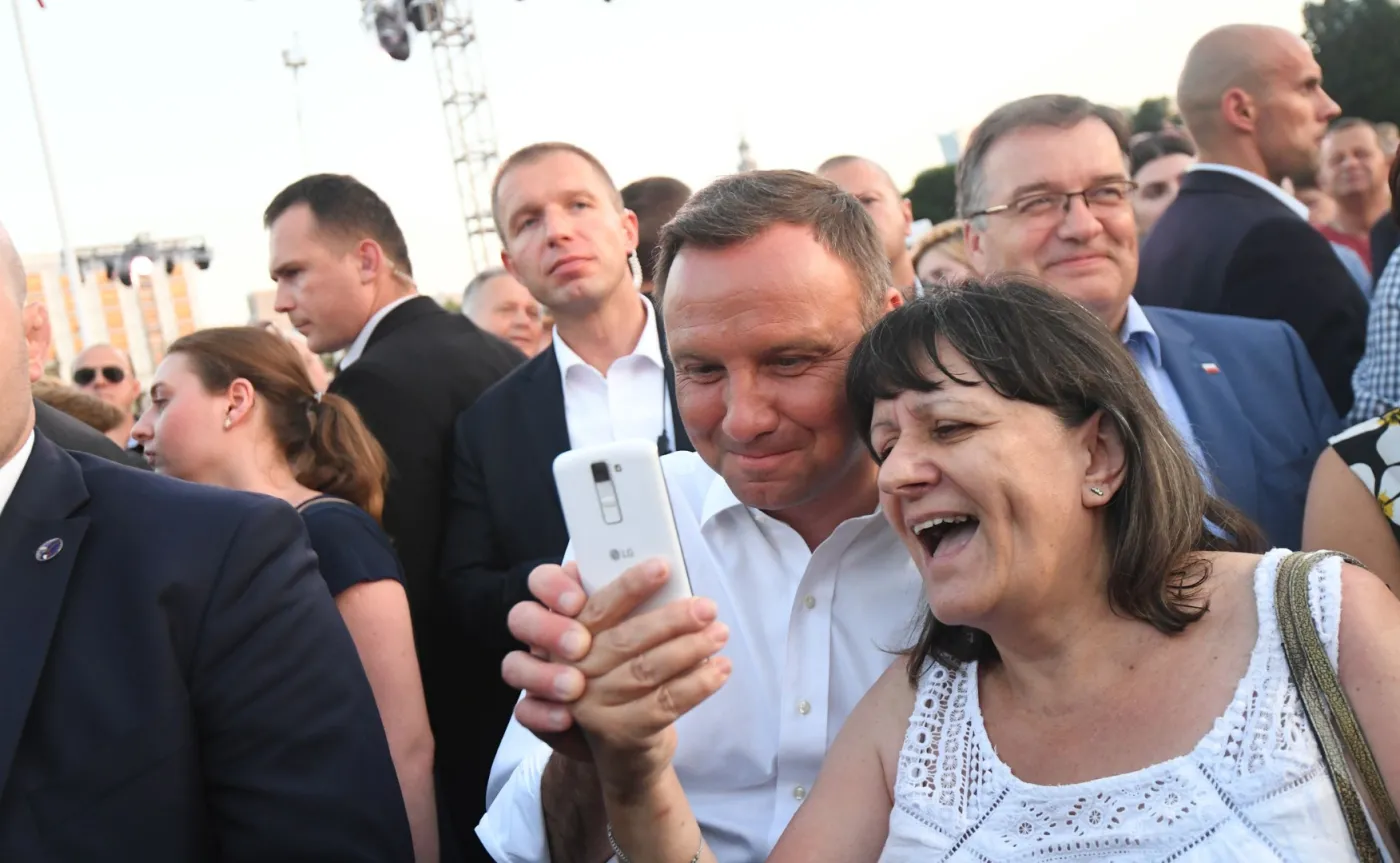 Prezydent Andrzej Duda na koncercie "Warszawiacy śpiewają (nie)zakazane piosenki": To buduje wspólnotę