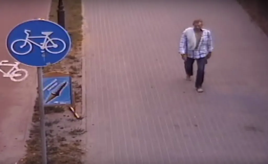 Nowe nagrania ws. zaginięcia Iwony Wieczorek. Szukają "mężczyzny z ręcznikiem"