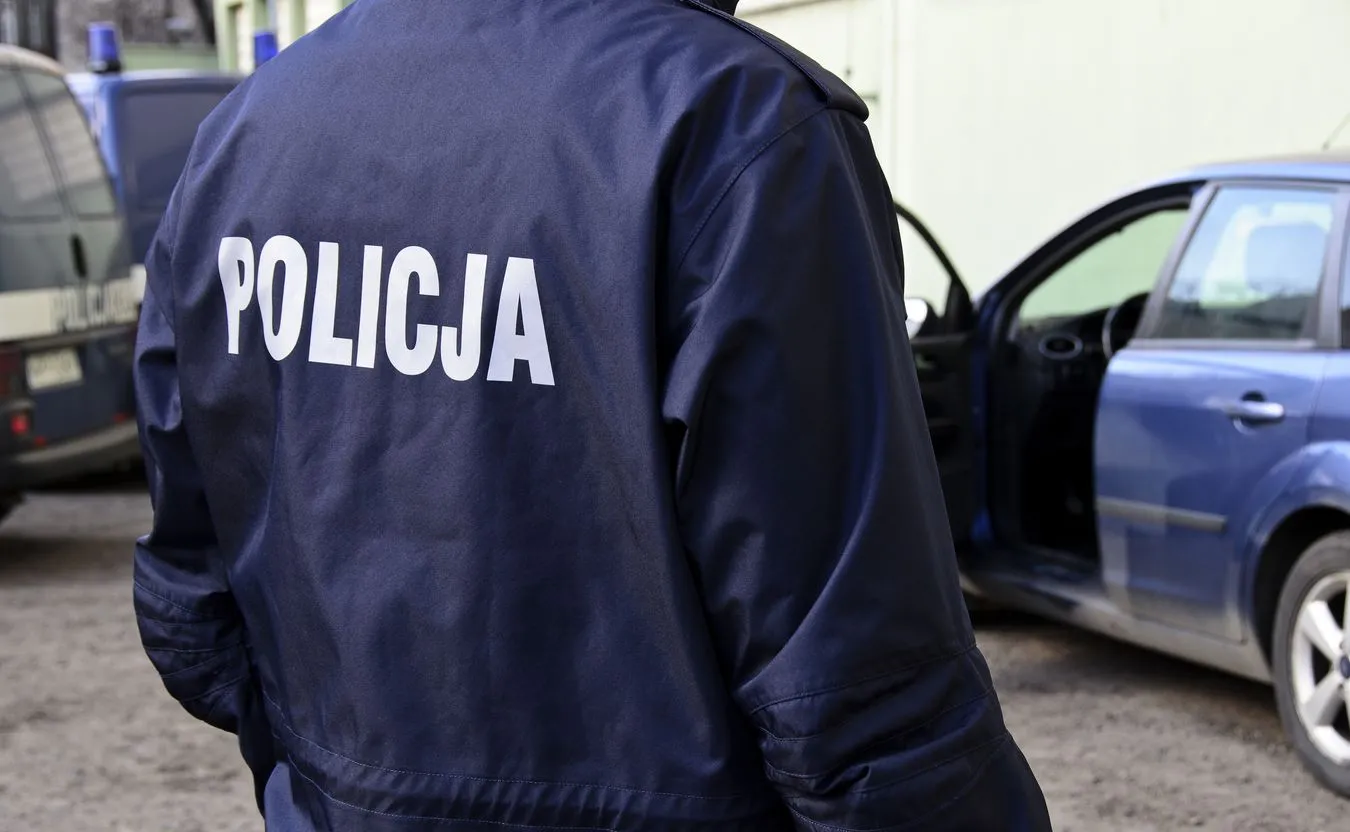 Policjanci zwolnieni ze służby. Wcześniej byli podejrzani w śledztwie dotyczącym użycia paralizatora
