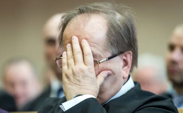 Ile publicznych pieniędzy dostały fundacje ojca Rydzyka? Watchdog ujawnia informacje