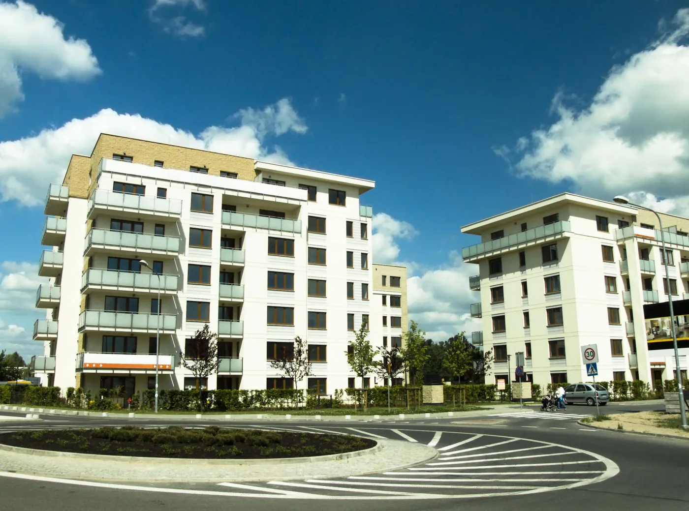 Mieszkania są, a liczba chętnych maleje. MdM, czyli Mieszkanie dla młodych