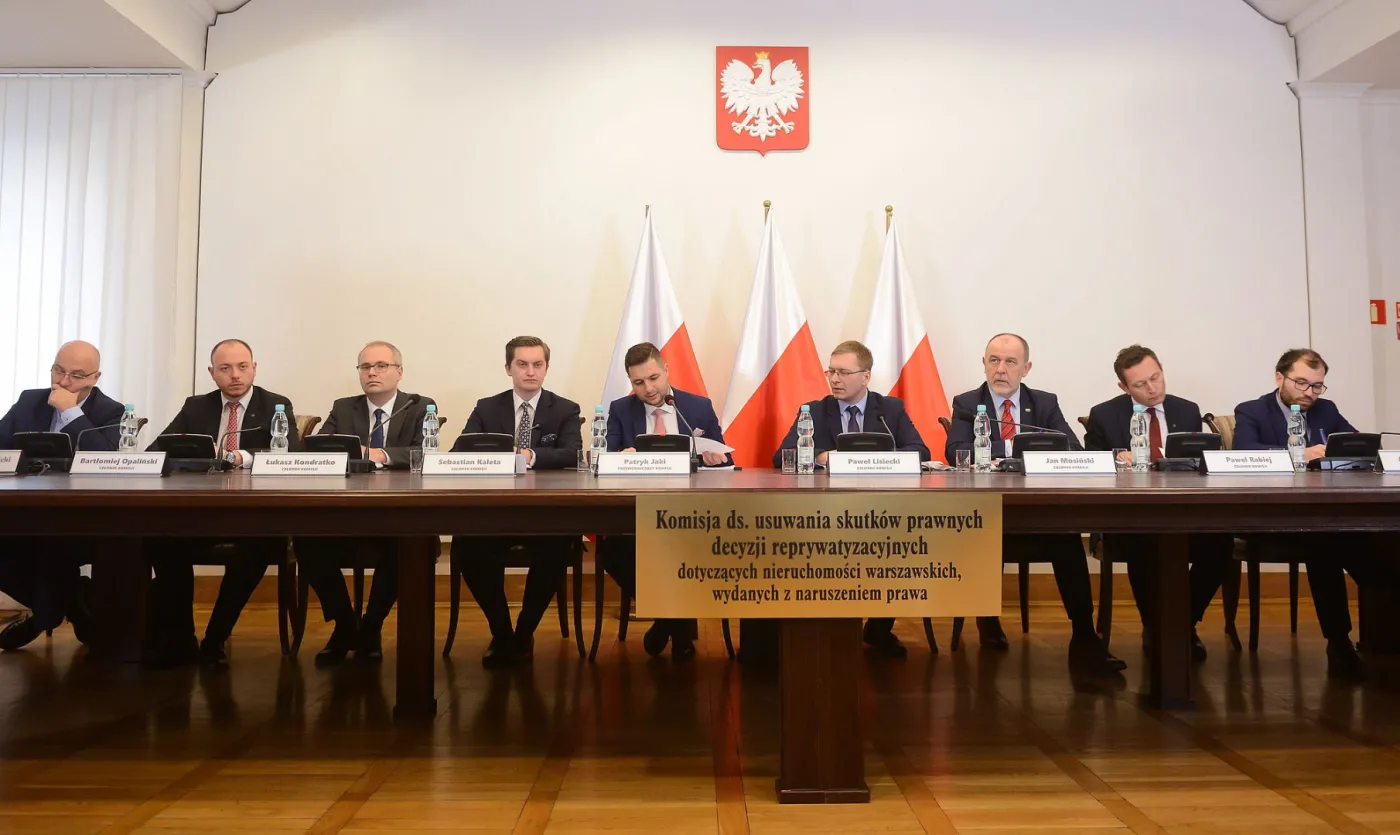 "Ma charakter bolszewicki, to sąd ludowy". Polityczna kłótnia o decyzję komisji Jakiego ws. Noakowskiego 16