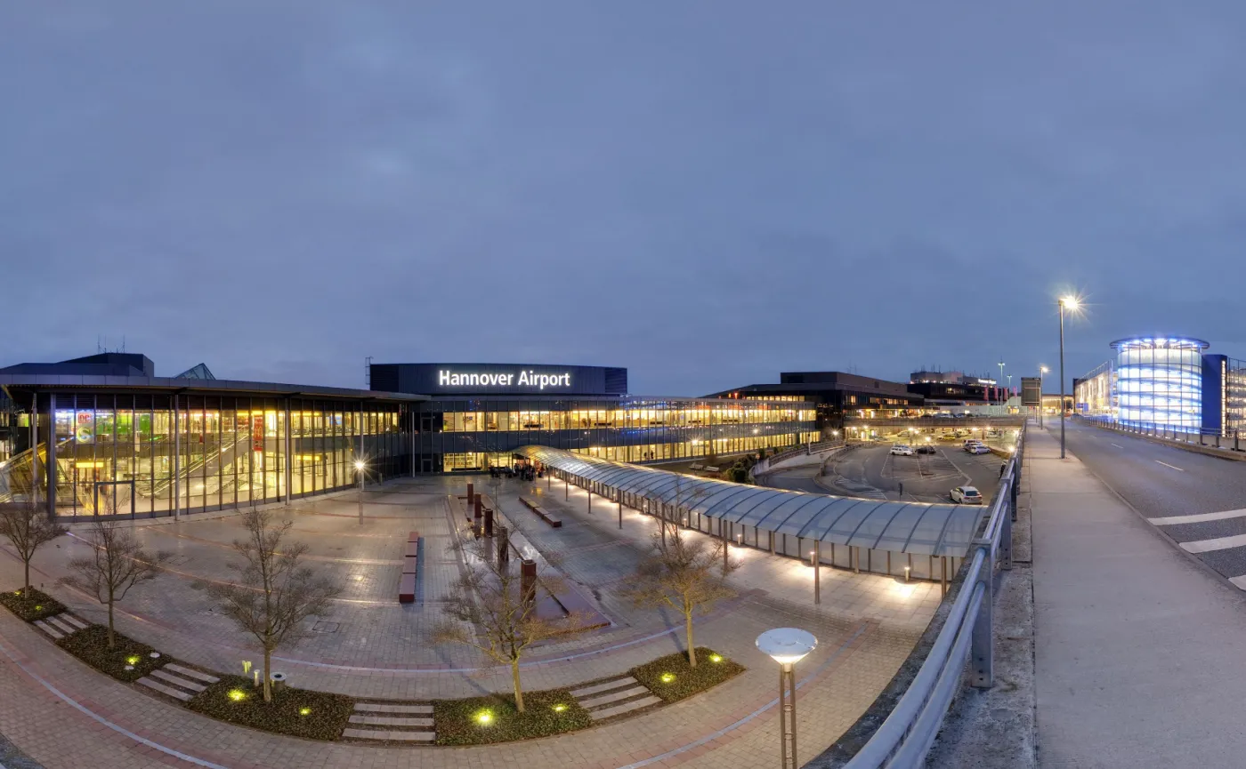 Kurdowie starli się z Turkami na lotnisku w Hanowerze. W bójce brało udział ponad 180 osób