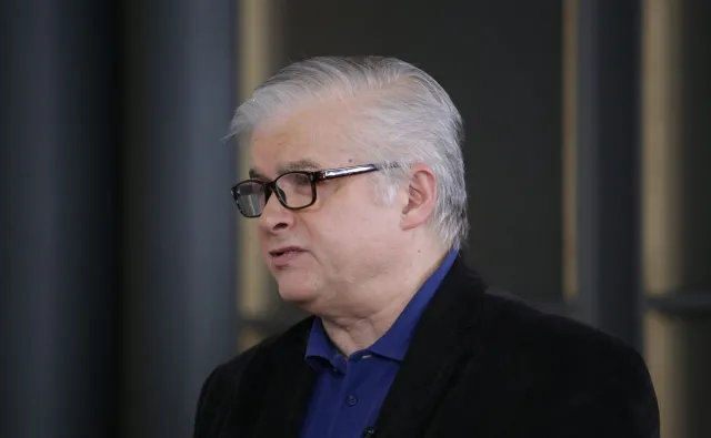 Cimoszewicz: Polacy brali udział w masowym zabijaniu Żydów, ale nie byli twórcami idei Holokaustu