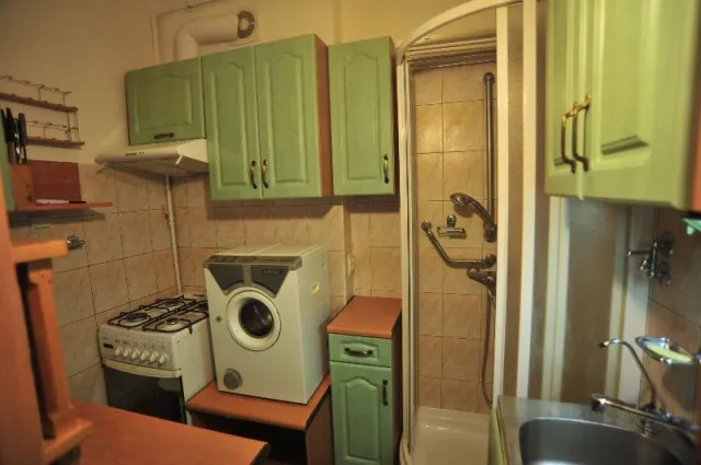 "To powinno być muzeum, a wstęp biletowany". Najdziwniejsze mieszkania do wynajęcia [GALERIA]