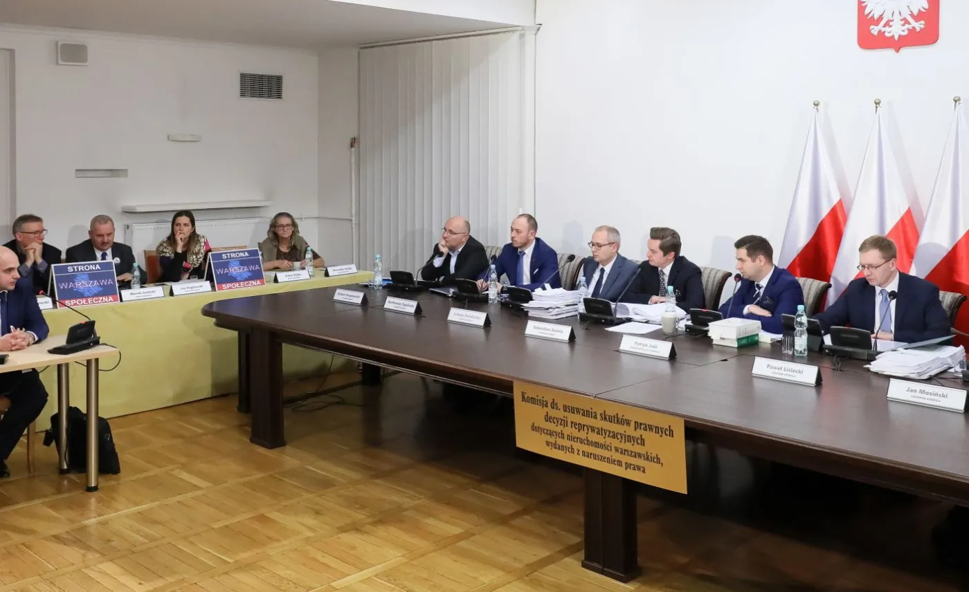 Spór o reprywatyzację kamienicy, w której mieszkała Jolanta Brzeska. Neumann: Tej sprawy nie można zostawić tylko komisji Jakiego