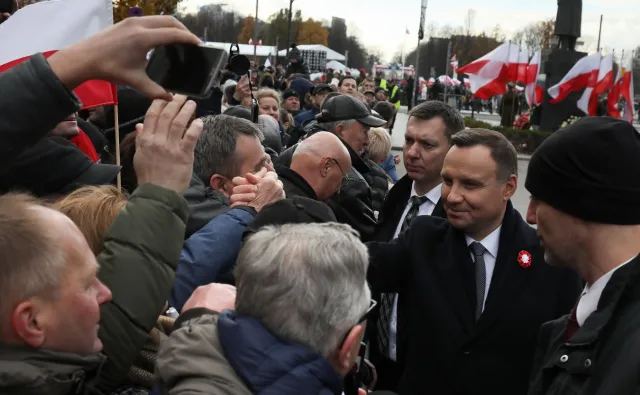 Prezydent Duda na nagraniu zarzuca Macierewiczowi "ubeckie metody". Teraz wyjaśnia