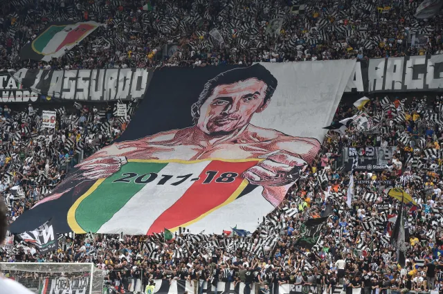 Buffon pożegnał się z Juventusem. 40-letni bramkarz płakał jak dziecko