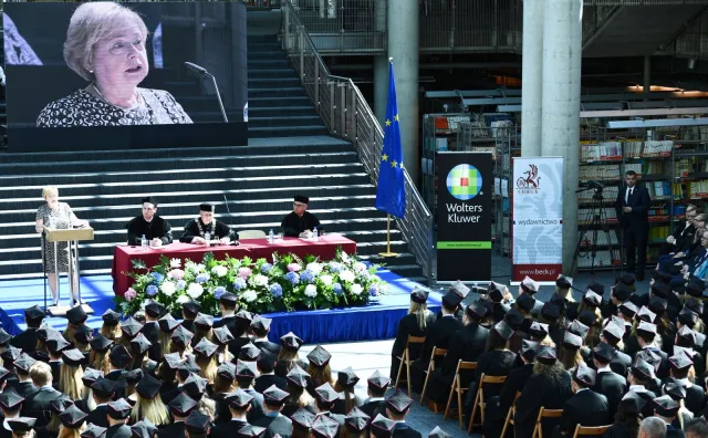 Burza oklasków dla I prezes SN i okrzyki: Konstytucja! Gersdorf do studentów prawa: Jutro zostanie przeprowadzona czystka