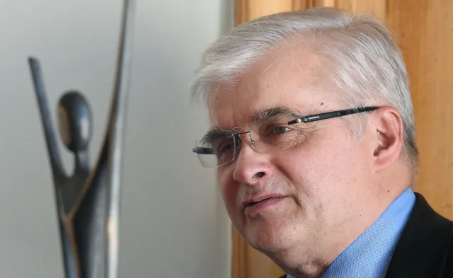 Cimoszewicz o opozycji: Jeśli będzie tak jak jest, to klęska prawie gwarantowana