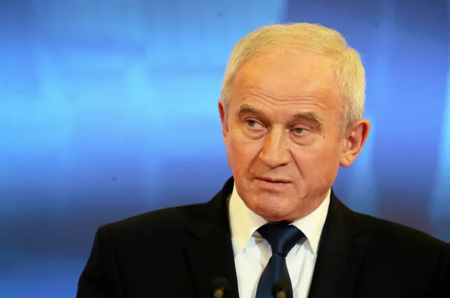 Minister Tchórzewski nagrody nie odda. "Odniosłem olbrzymi sukces i w pełni na nią zasłużyłem"